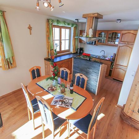 Cosy Holiday Flat In A Farmhouse Taxenbach Buitenkant foto
